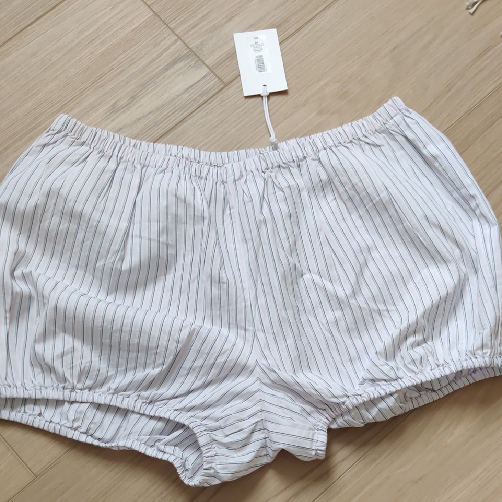 Aritzia Pink and Black Striped Bloomer Shorts